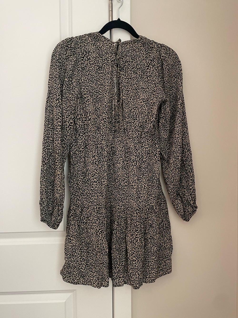 A‎ New Day Women’s Balloon Long Sleeve Mini A-line Dress Cheetah Print XS - Picture 3 of 3